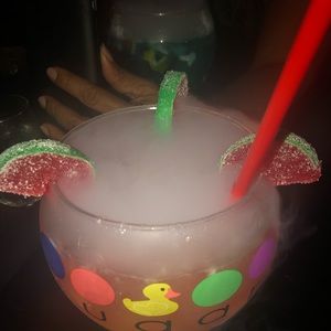 Meet your Posher, Lynette